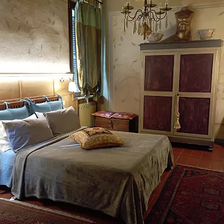 Magnolia Garden פררה