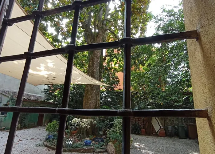 Magnolia Garden * Φεράρα